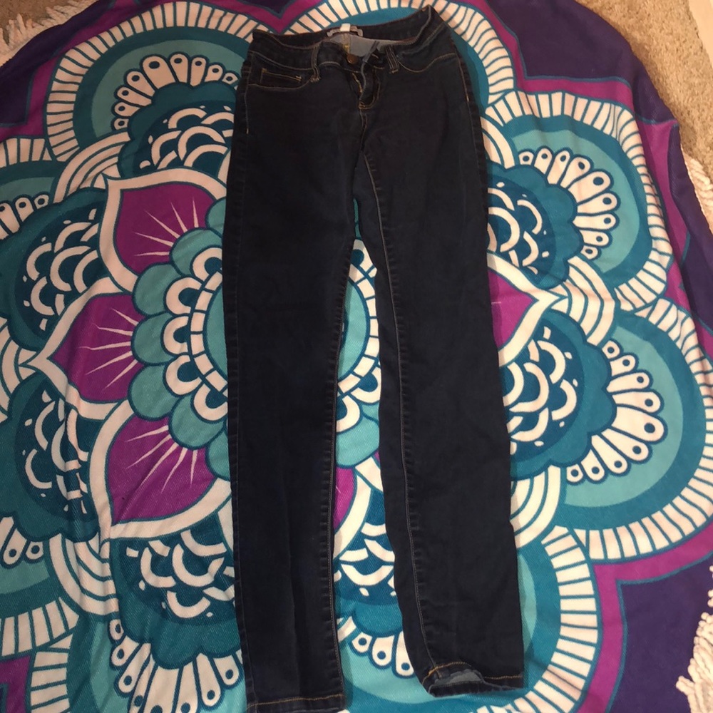 Skinny jeans